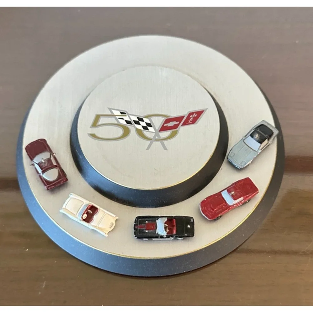 Hallmark Keepsake Ornament GM Join The Caravan Corvette 50th‎ Anniversary 2003